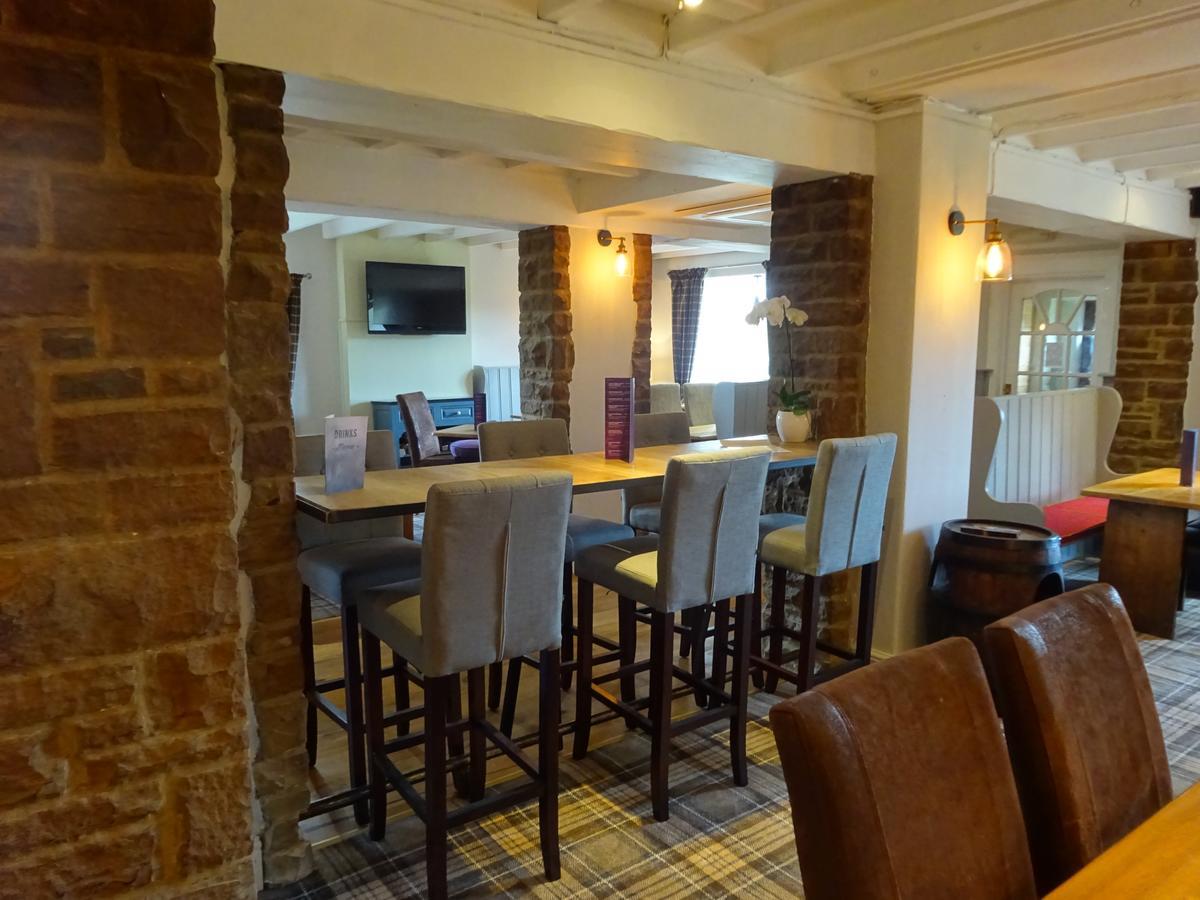 Chequers Inn Harrogate Extérieur photo